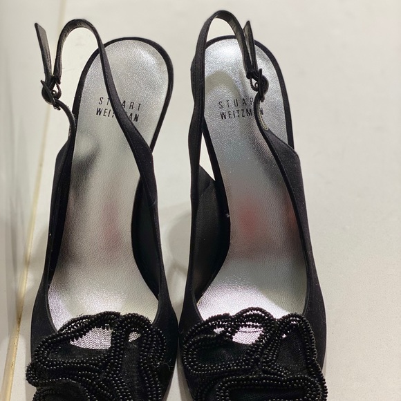 NWT Stuart Weizman 4” black satin heels w/flower. Superbow Satin Pumps w/ Tags - Picture 6 of 13